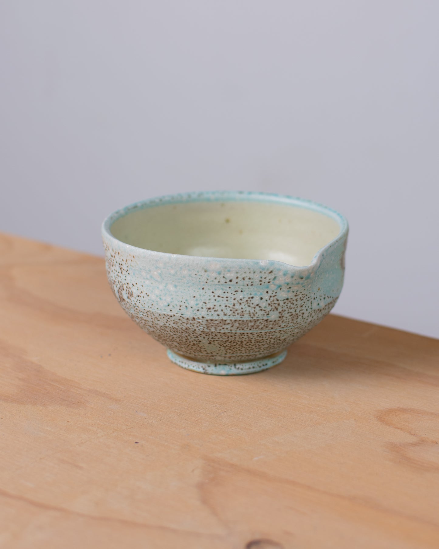 30 - Small Pouring Bowl