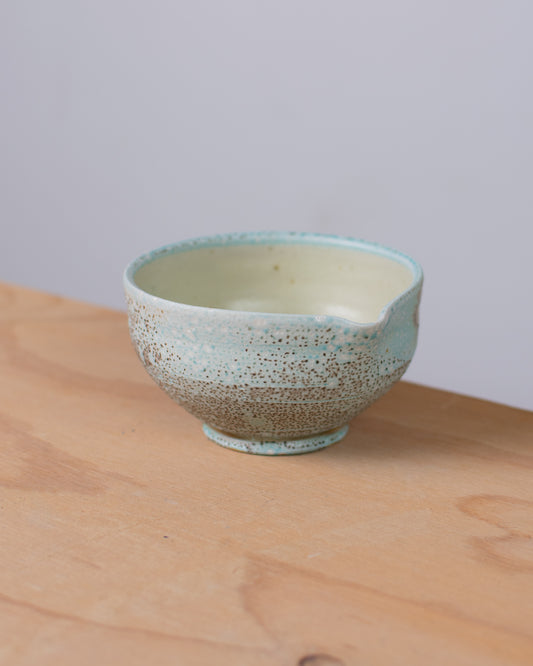 30 - Small Pouring Bowl