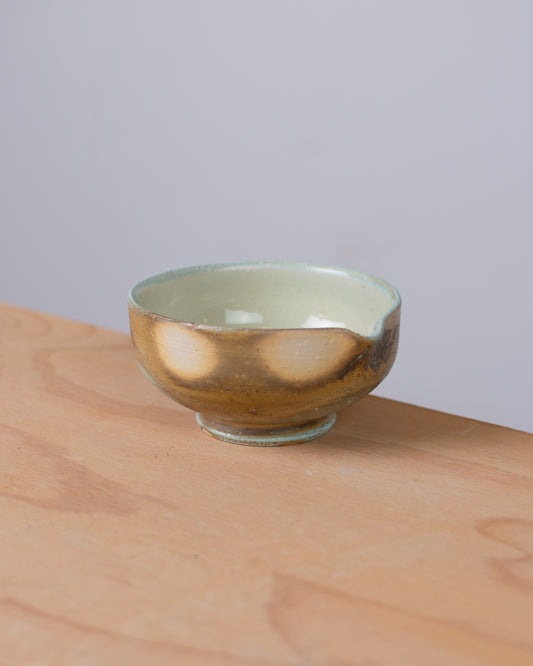 31 - Small Pouring Bowl